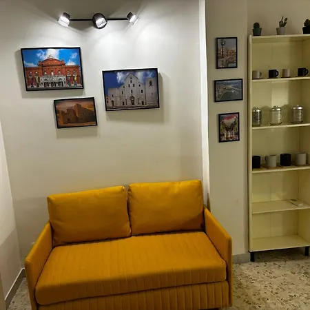 Cavour Housing Bari